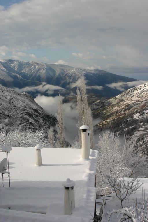 Hostal Rural Las Terrazas De La Alpujarra Bubion Exterior photo